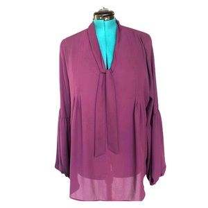 Banana Republic Blouse in purple. Size XL